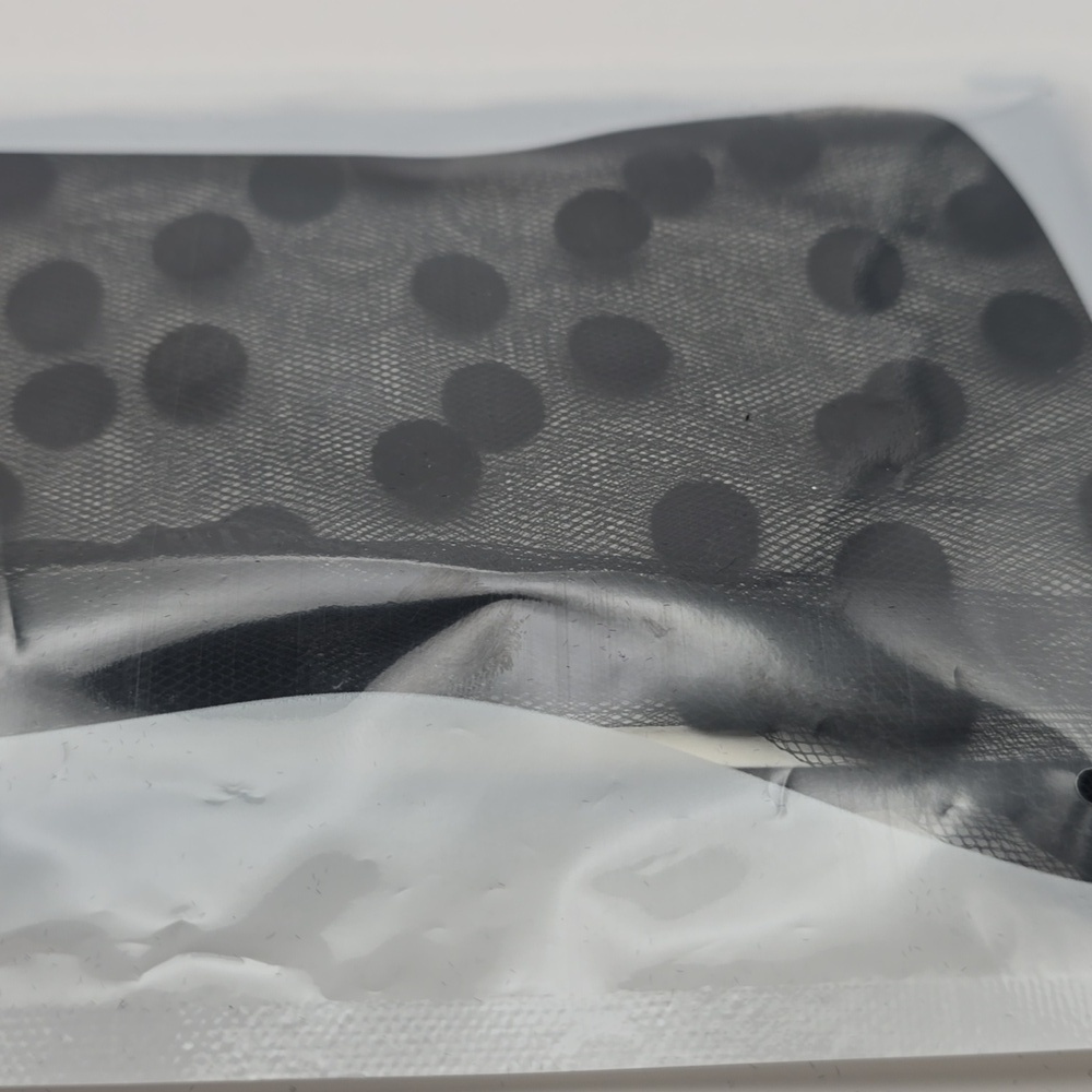 Elegant Black Sheer Polka-dot Mesh Mid-Calf/Ankle Socks with Back Seam - Picture 10 of 11